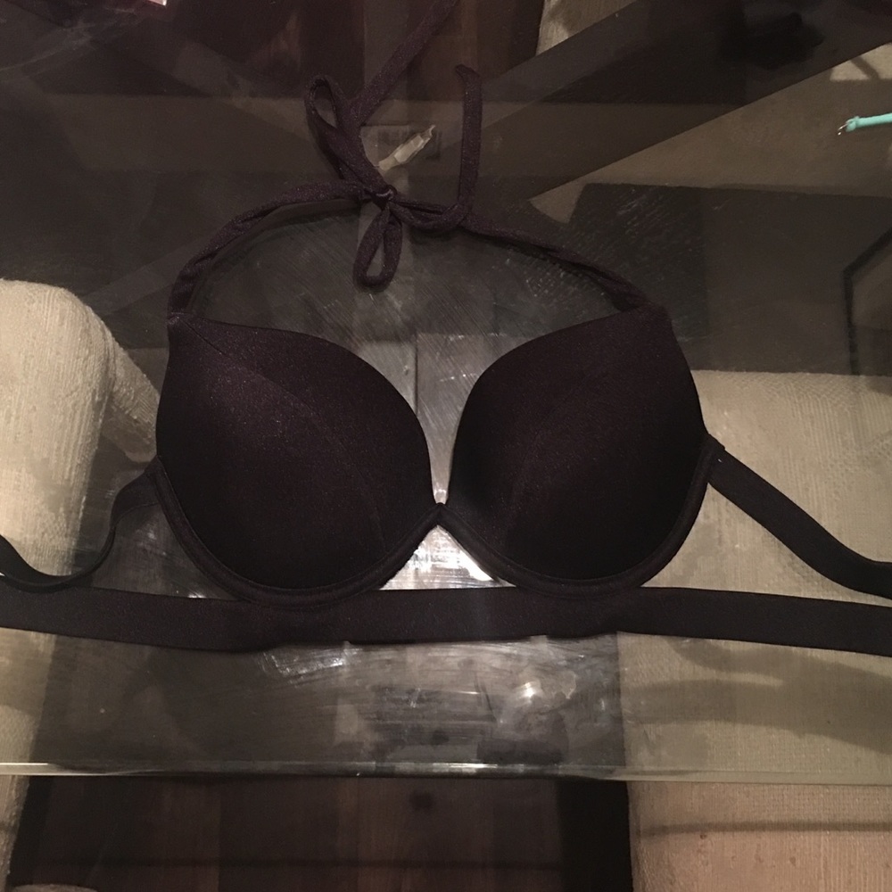 Black bikini top Never worn from Victoria’s Secret